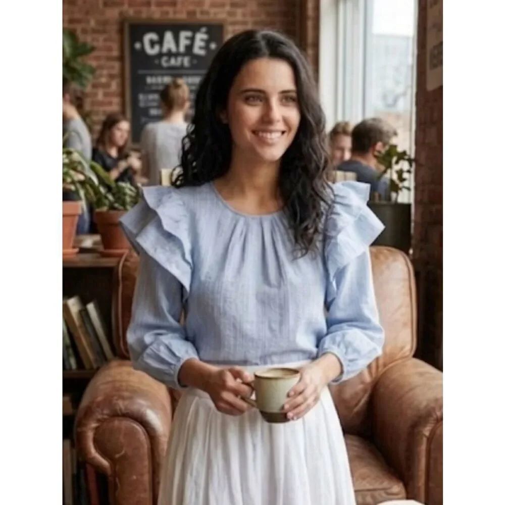Universal Thread Blouse Sz M Double Ruffle